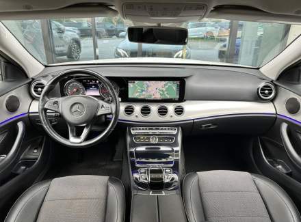 Mercedes-Benz - E-class