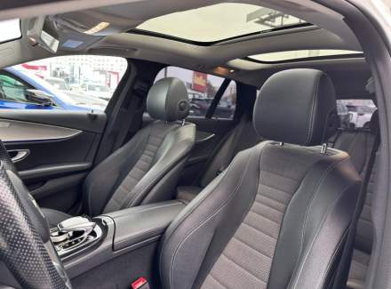 Mercedes-Benz - E-class