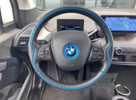 BMW - i3