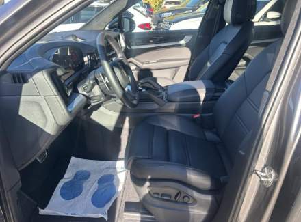 Porsche - Cayenne