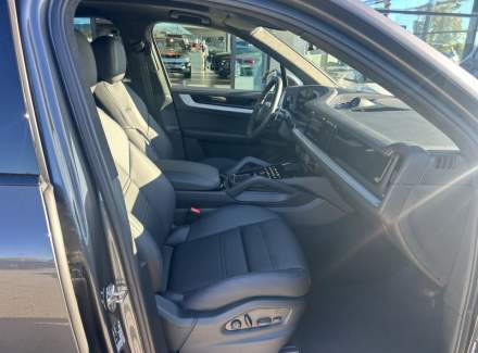 Porsche - Cayenne