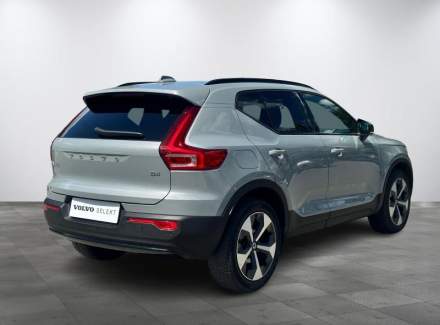 Volvo - XC40