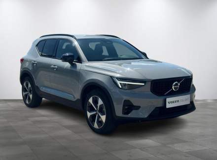Volvo - XC40