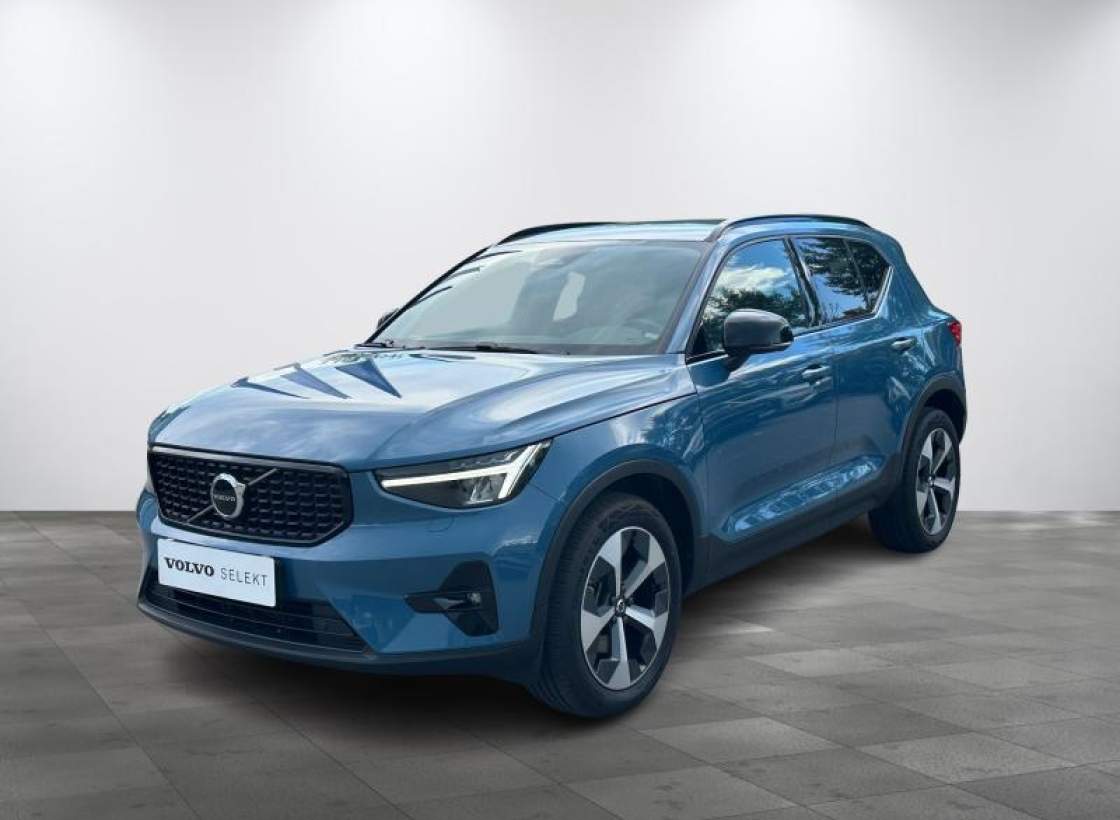 Volvo - XC40