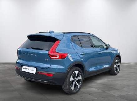 Volvo - XC40