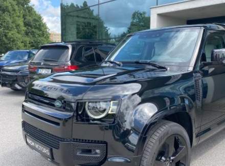 Land Rover - Defender