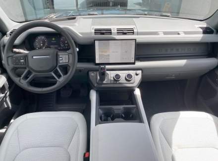 Land Rover - Defender
