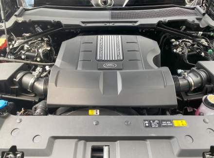 Land Rover - Defender