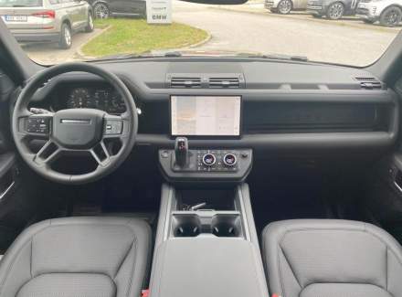 Land Rover - Defender