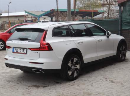 Volvo - V60