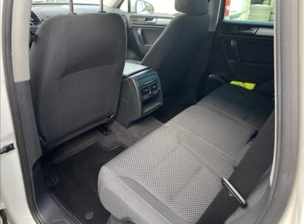 Volkswagen - Touareg