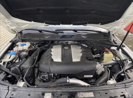 Volkswagen - Touareg