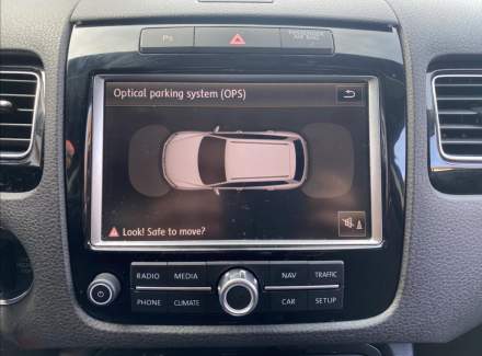 Volkswagen - Touareg