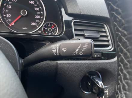 Volkswagen - Touareg