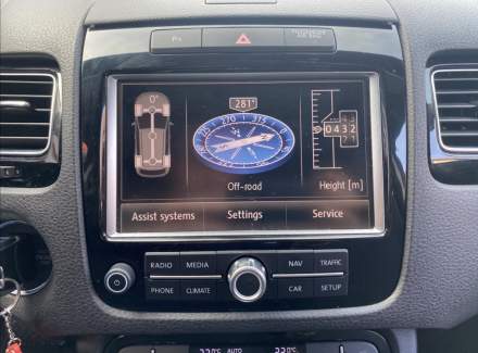 Volkswagen - Touareg