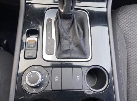 Volkswagen - Touareg