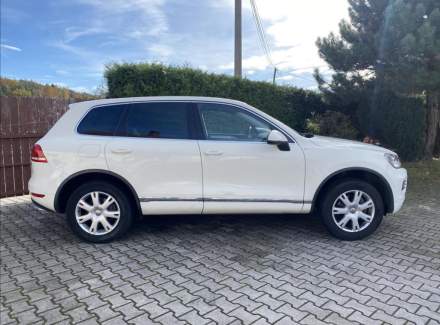 Volkswagen - Touareg
