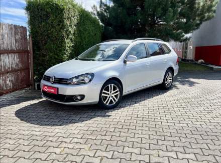 Volkswagen - Golf