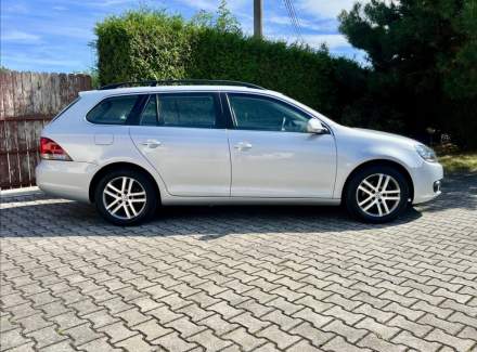 Volkswagen - Golf