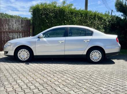 Volkswagen - Passat