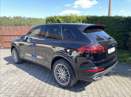 Porsche - Cayenne