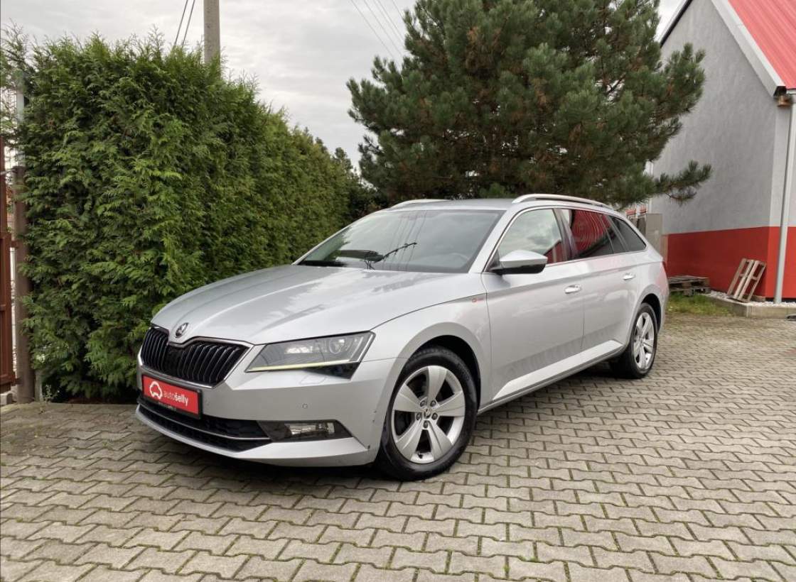 Škoda - Superb