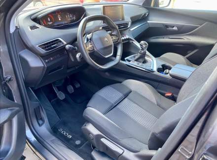Peugeot - 3008