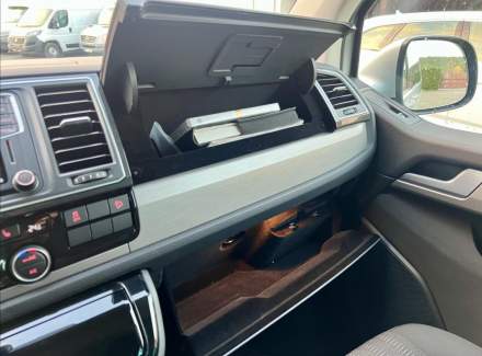 Volkswagen - Multivan