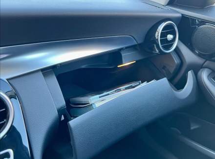 Mercedes-Benz - C-class