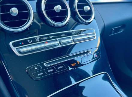 Mercedes-Benz - C-class