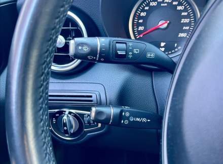 Mercedes-Benz - C-class