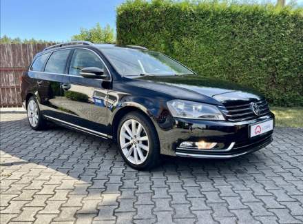 Volkswagen - Passat