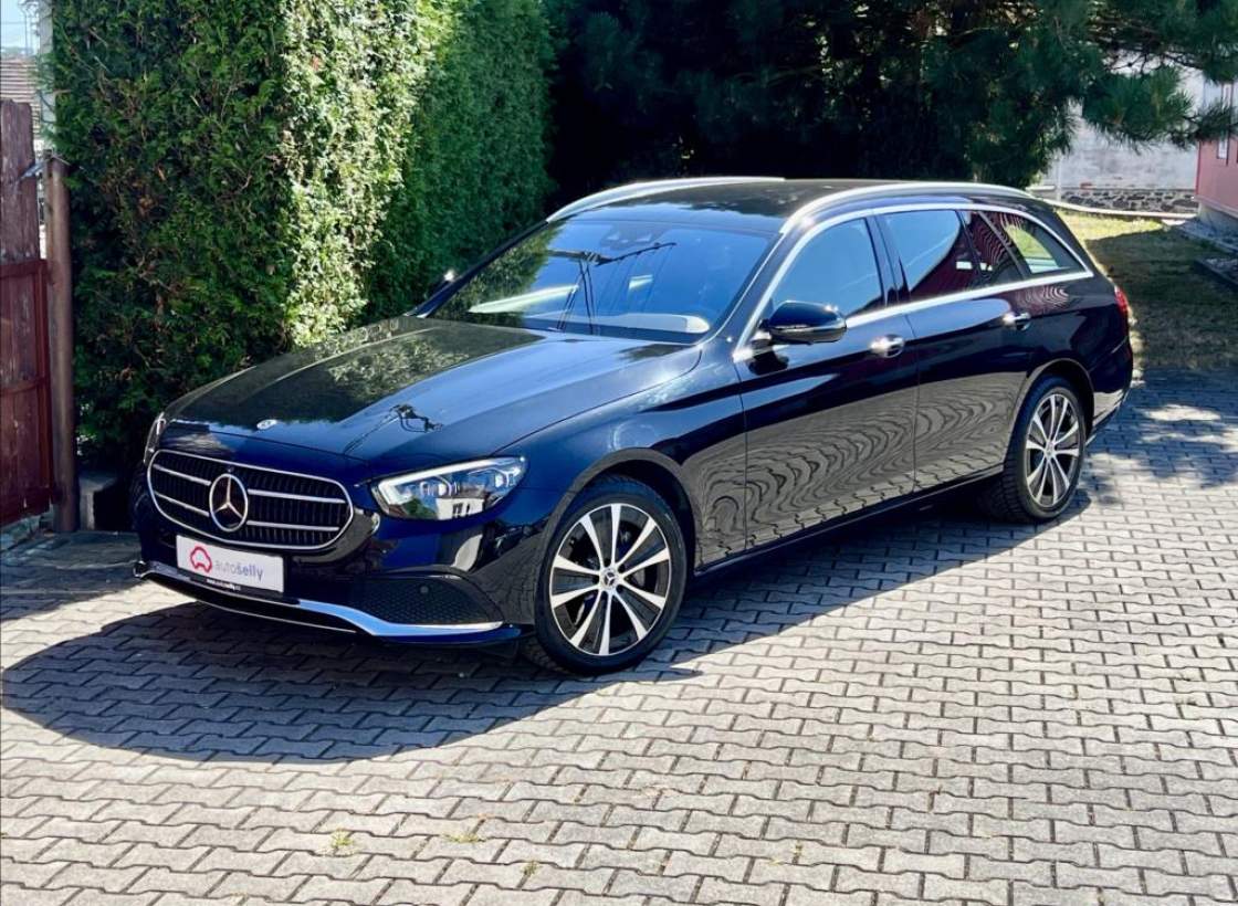 Mercedes-Benz - E-class