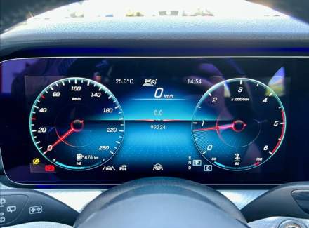 Mercedes-Benz - E-class