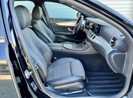 Mercedes-Benz - E-class