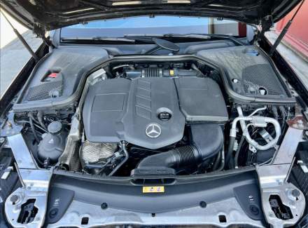 Mercedes-Benz - E-class