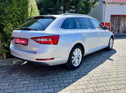 Škoda - Superb