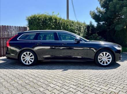 Volvo - V90