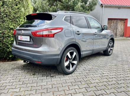 Nissan - Qashqai