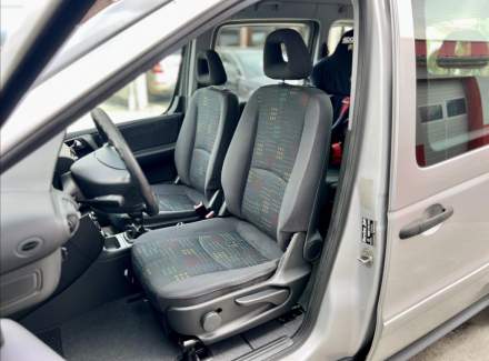 Mercedes-Benz - Vaneo