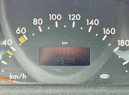 Mercedes-Benz - Vaneo