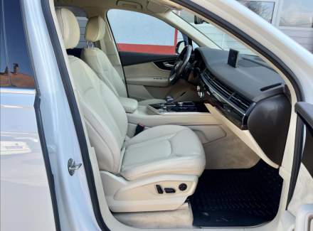 Audi - Q7