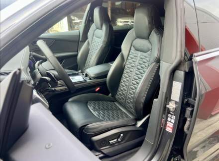 Audi - RS Q8