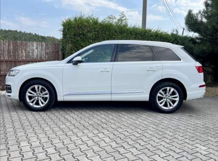 Audi - Q7