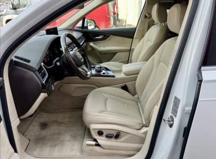 Audi - Q7