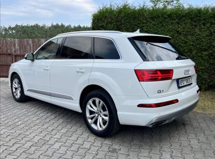 Audi - Q7