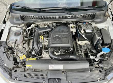 Volkswagen - Polo