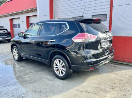 Nissan - X-Trail
