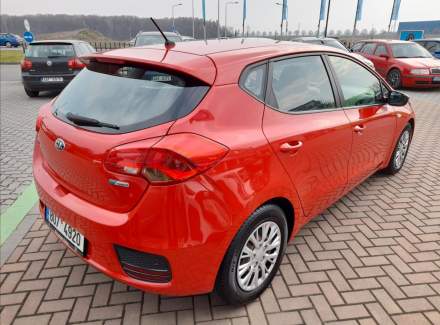 Kia - Cee'd