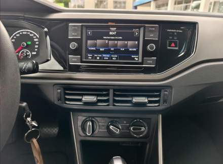 Volkswagen - Polo